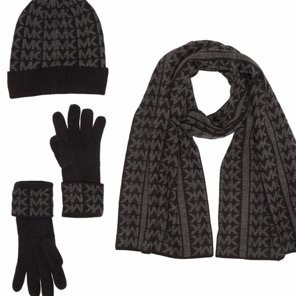 Michael Kors Monogram 3 Piece Knit Set NWT - Picture 1 of 3